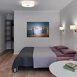 Piaskowa 13 - Dla Podróżujących Bez Dzieci Apartament Mikoszewo