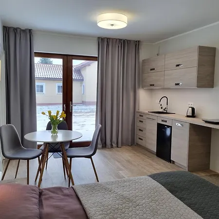 Piaskowa 13 - Dla Podróżujących Bez Dzieci Apartamento Mikoszewo