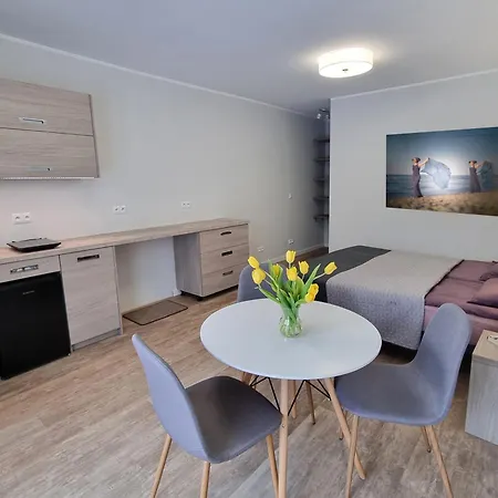 Piaskowa 13 - Dla Podrozujacych Bez Dzieci Mikoszewo